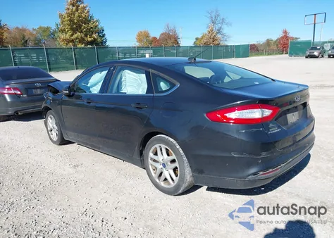 2015 Ford Fusion Se z USA, uszkodzony, nr VIN 3FA6P0H75FR158808